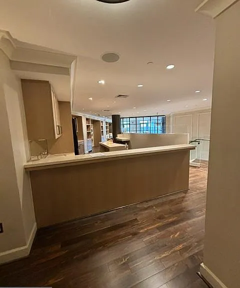 7171 Woodmont Ave #806 — Photo 28