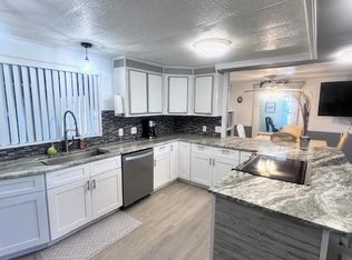 5512 Salem Ln, North Fort Myers, FL 33917