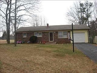 1st image of 109 Sequoia Dr