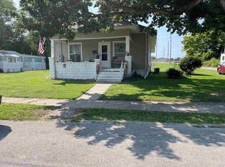 304 Illinois St, Bicknell, IN 47512