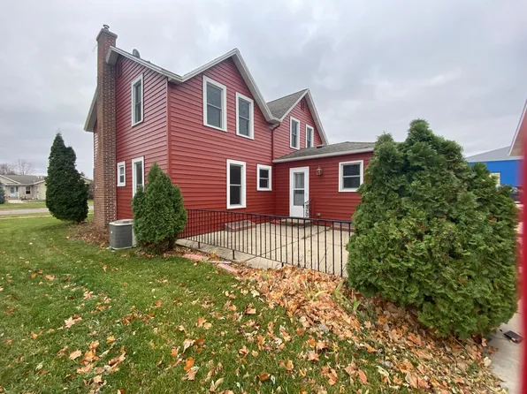 201 11th St N, Benson, MN 56215