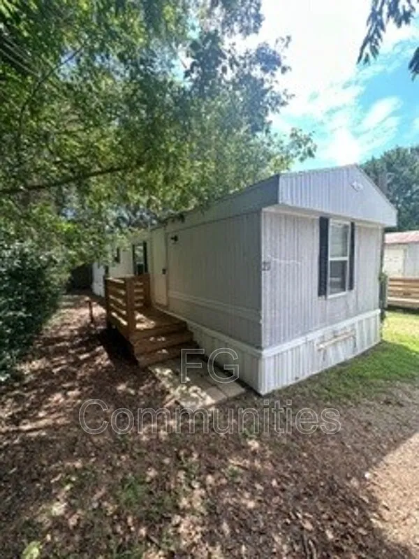2 bed, 2.0 bath, $1,025 — Photo 2