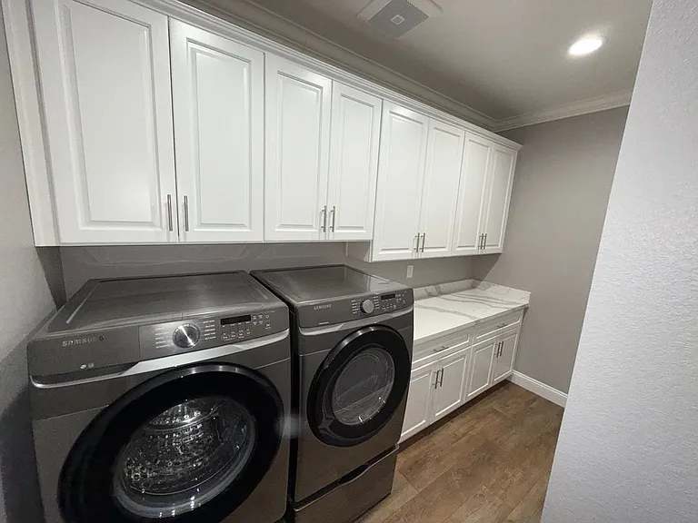 2140 E Remington Pl — Photo 15