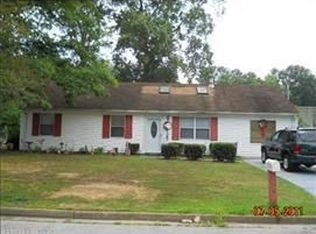 3957 Old Farm Rd, Portsmouth, VA 23703