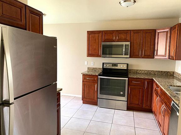 2nd image of 3199 Bearclaw Way