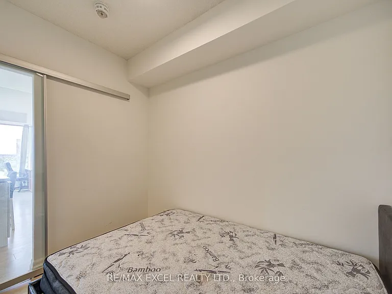 8 Rouge Valley Dr W #609B — Photo 30