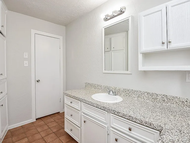 12713 Roy Harris Loop — Photo 29