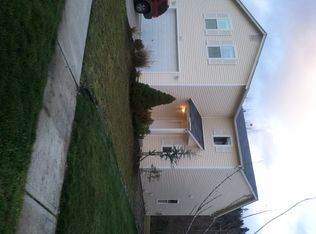 930 Daffodil Ave NE, Orting, WA 98360