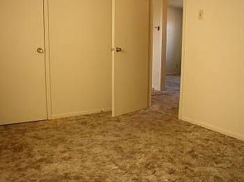 3rd image of 228 Hold St APT 21