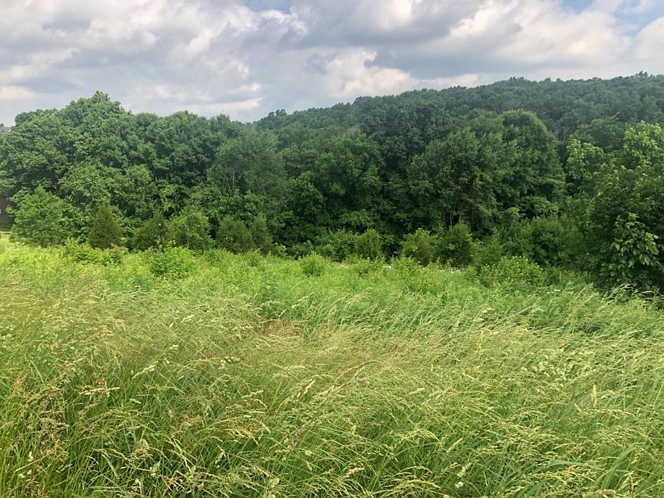 1st image of 15 River Run Dr