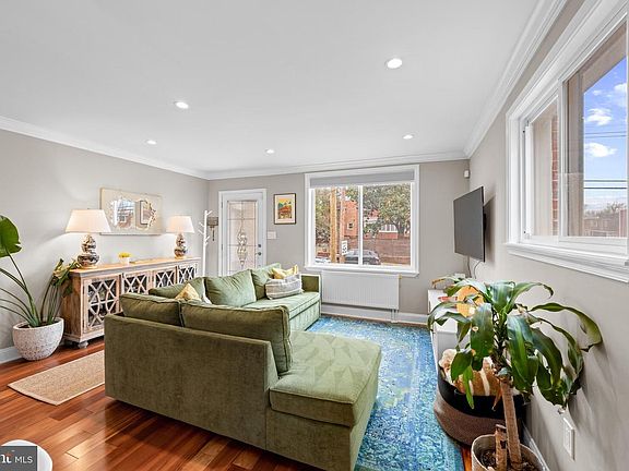 3rd image of 7556 8th St NW