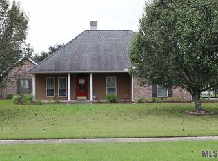 16535 Ole Homestead Ln, Prairieville, LA 70769