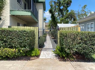 211 W 17th St APT 6, Houston, TX 77008