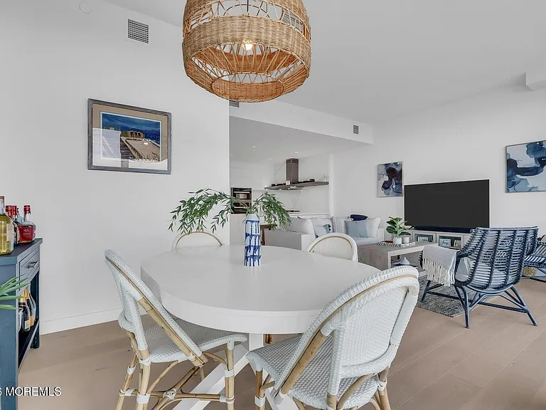 1101 Ocean Ave #1510 — Photo 10