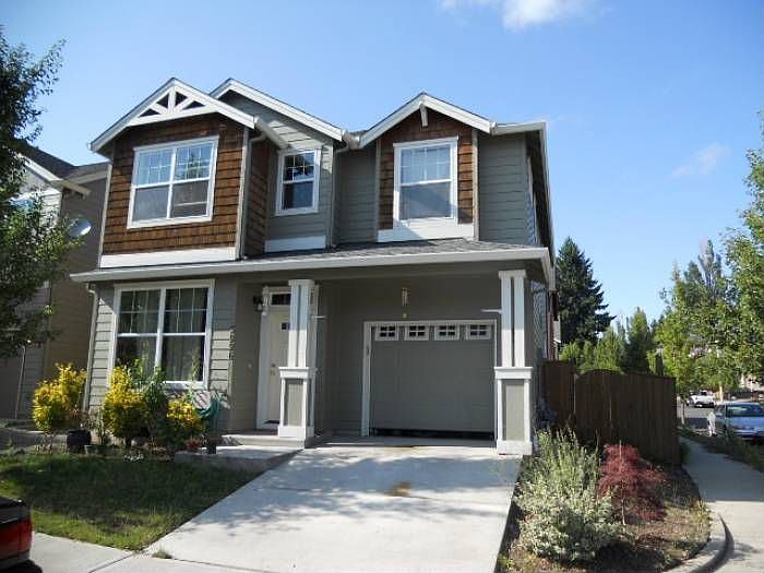 1st image of 5926 NE 60th Cir