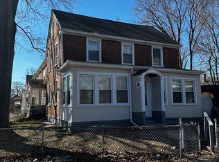 1187 S Octagon Rd, Camden, NJ 08104