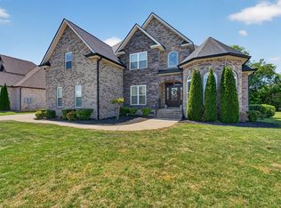 2918 Beaulah Dr, Murfreesboro, TN 37128