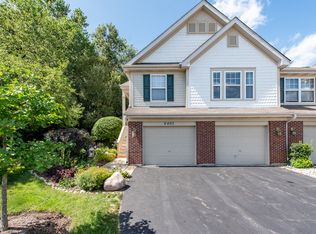 6402 Cherrywood Ct, Fox Lake, IL 60020