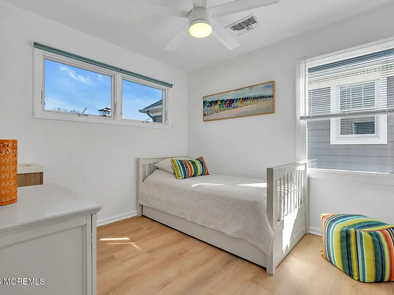 548 Washington Blvd #SEA — Photo 11
