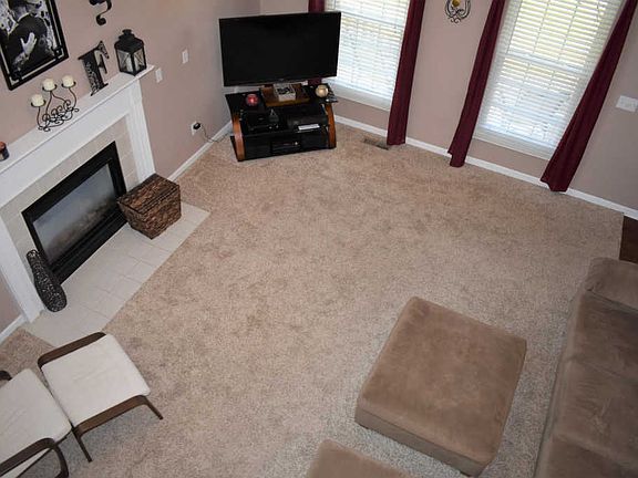 4th image of 4606 Edgarton Dr