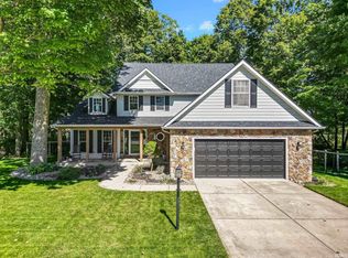51022 Broken Wood Ct, Granger, IN 46530