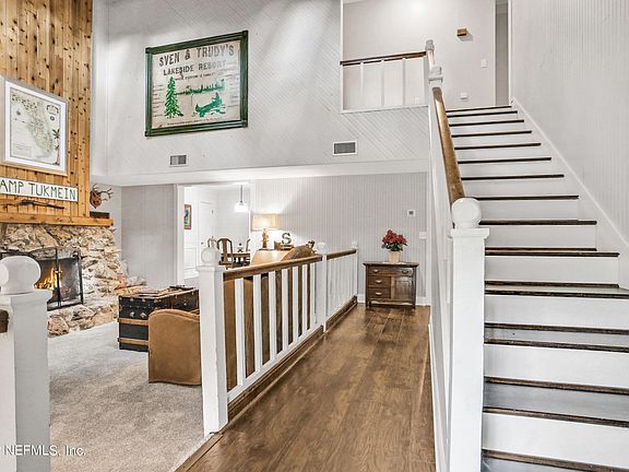 5th image of 7913 Briarwood Cir