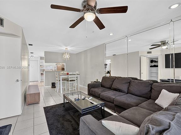 3rd image of 7653 NW 79th Ave APT 312