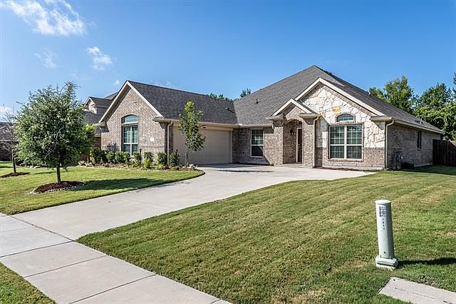 1st image of 1411 Whitaker Way