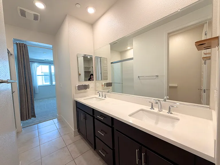 1460 Civic Center Dr #3 — Photo 18