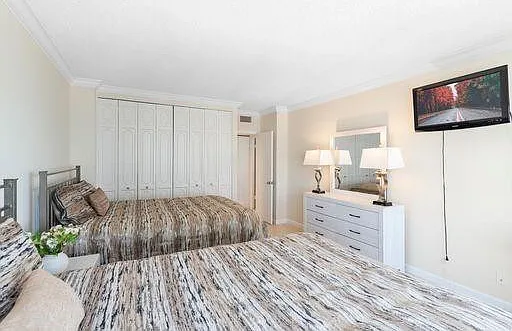 3550 Galt Ocean Dr #1805 — Photo 25