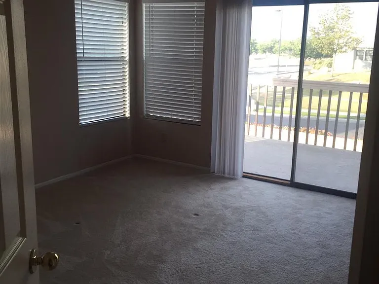26291 Windsor Dr — Photo 8