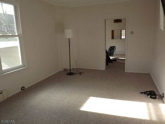 3rd image of 167 George St