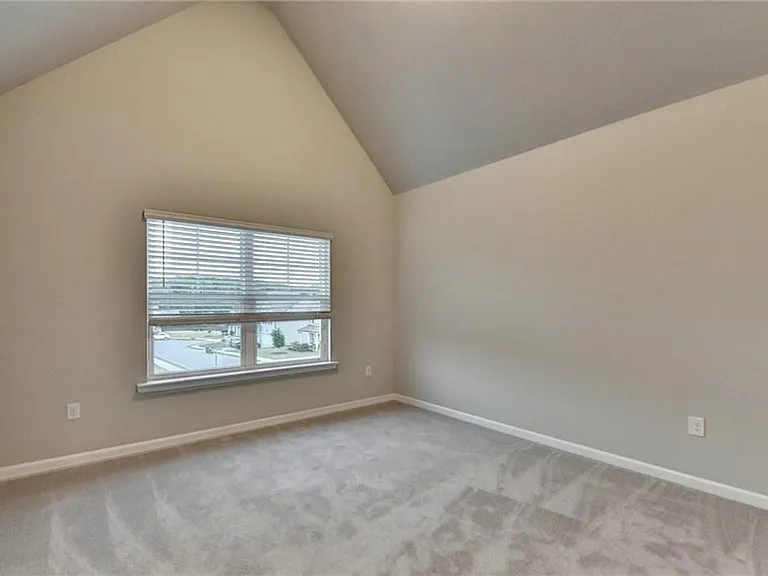 461 Paxton Ln — Photo 40