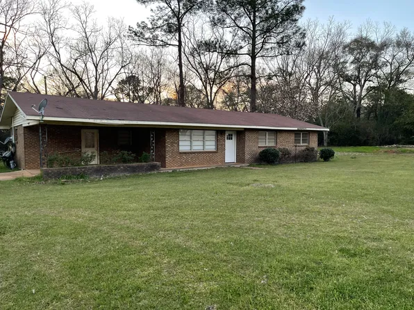 2579 County Road 79, Coffee Springs, AL 36318