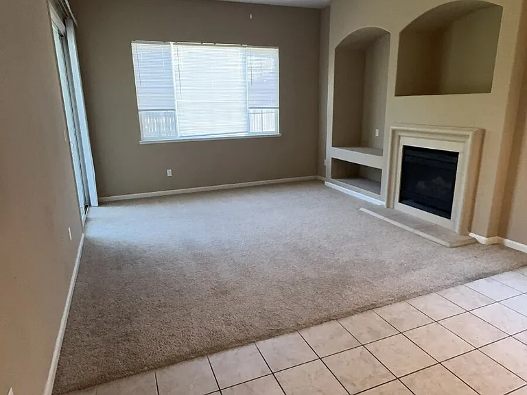397 Noble Dr — Photo 4