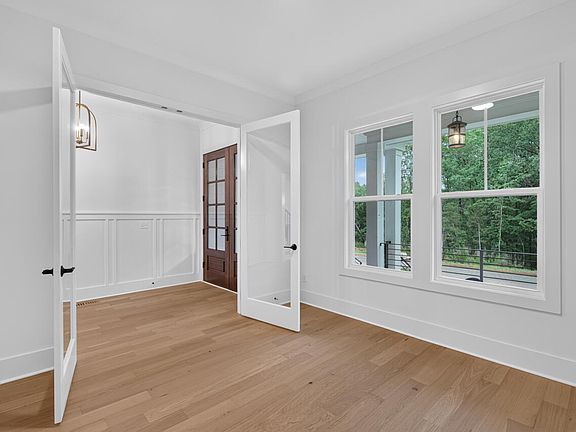 5th image of 83 Black Bear Ct