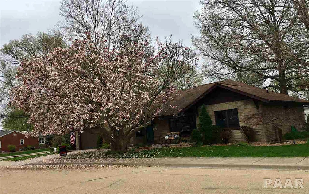 401 S Nelson Ave photo 1