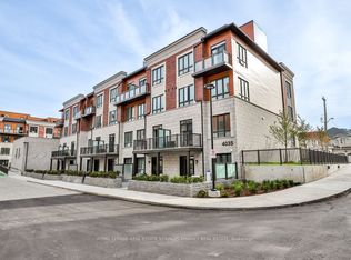 4035 Hickory Dr #21, Mississauga, ON L4W 0G6