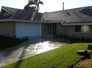 6232 Shields Dr, Huntington Beach, CA 92647