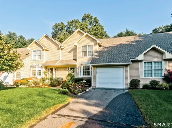 55 Dartmoor #55, Enfield, CT 06082