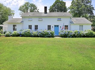 112 Cat Rock Rd, Cos Cob, CT 06807