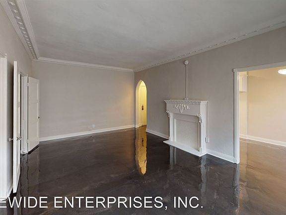 4th image of 900 S Serrano Ave #507