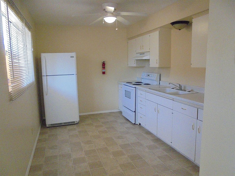 2nd image of 710 N A St APT 8