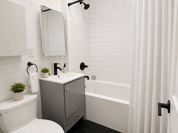 5th image of 194 29th St #2R