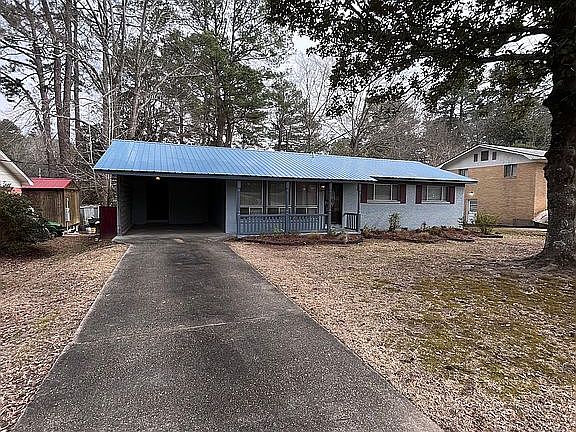 2nd image of 3708 36th Ave