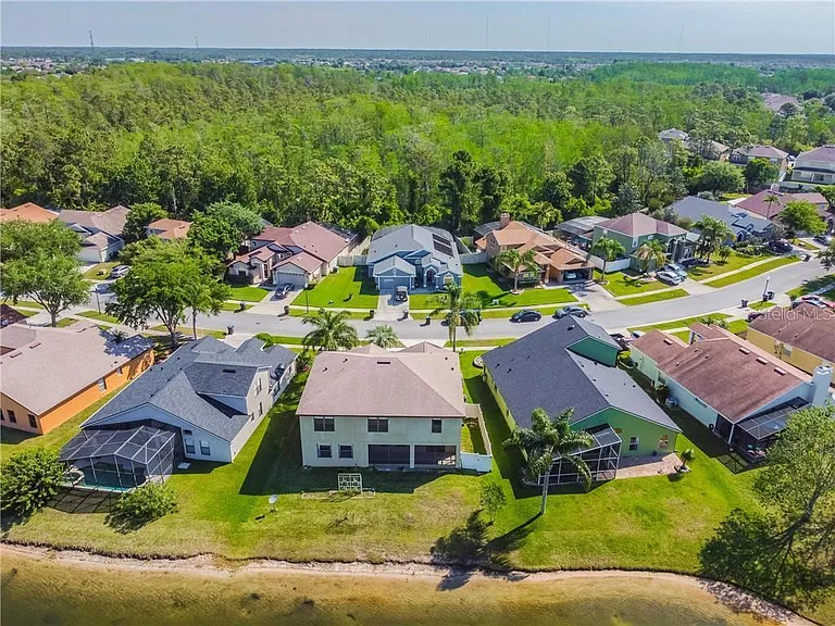 470 Canary Island Ct — Photo 15