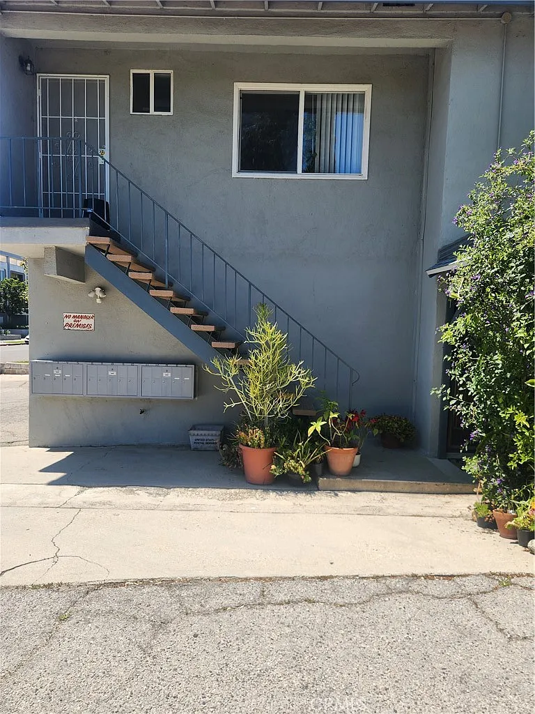 1 bed, 760 sqft, $2,195 — Photo 3
