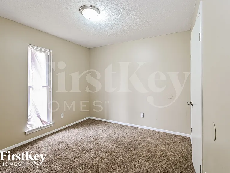 6630 Windflower Ln — Photo 13