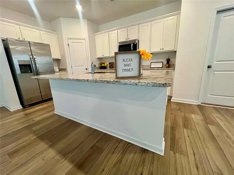 683 Evergreen Rd — Photo 15