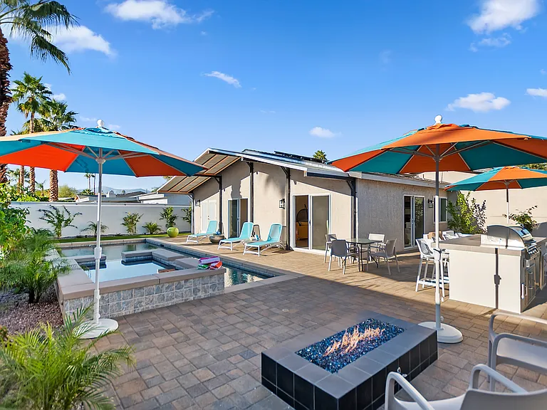 835 S Nueva Vista Dr — Photo 23